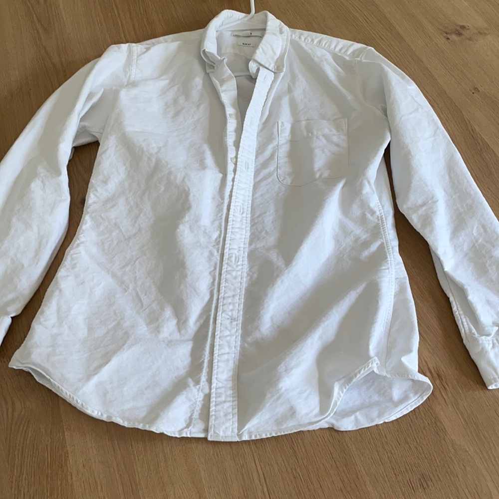 Uniqlo Oxford white button down